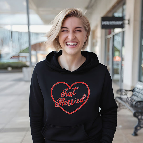 Just Married & Cozy ❤️ – Honeymoon Hoodie for Newlyweds