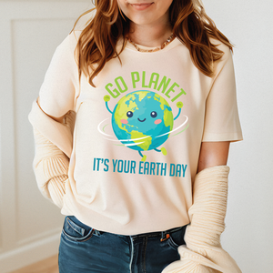 Go Planet It’s Your Earth Day T-Shirt – Retro Earth Tee