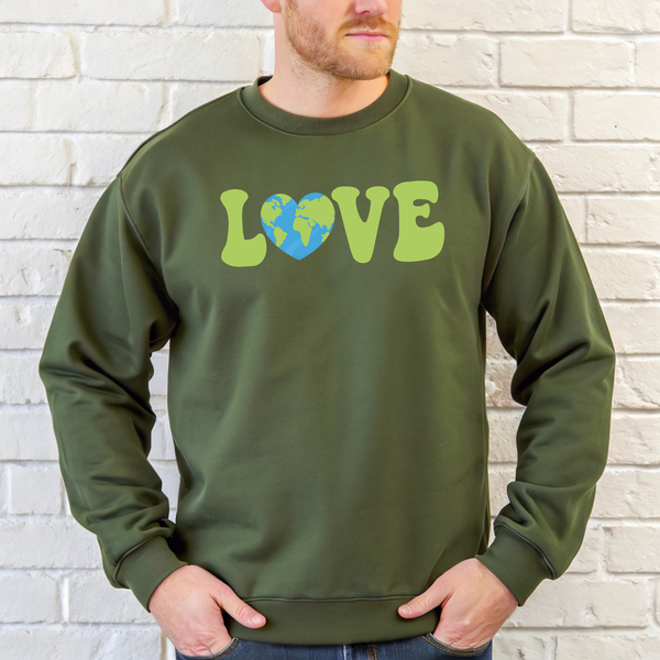 Earth Love Sweatshirt – Cozy Eco Crewneck for Planet Lovers