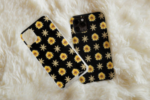 Aesthetic Sunflower Phone Case – Black Floral & Yellow Sunflower Pattern